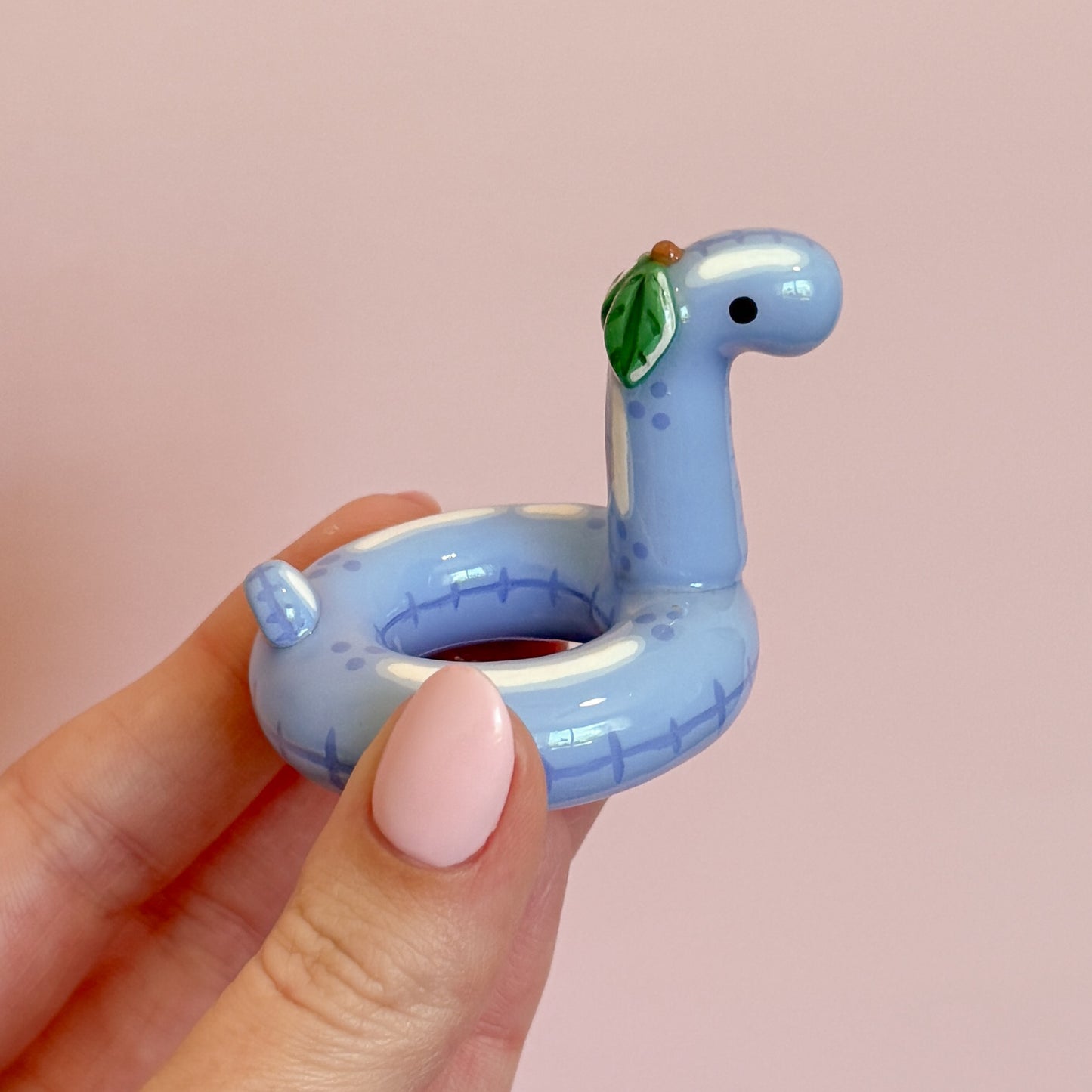 Blueberry Dino Pool Floatie Ring Holder