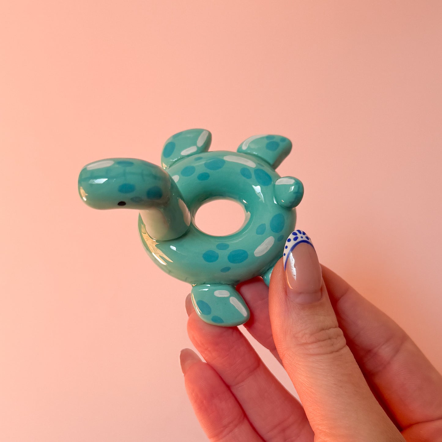 Nessie Pool Floatie Ring Holder
