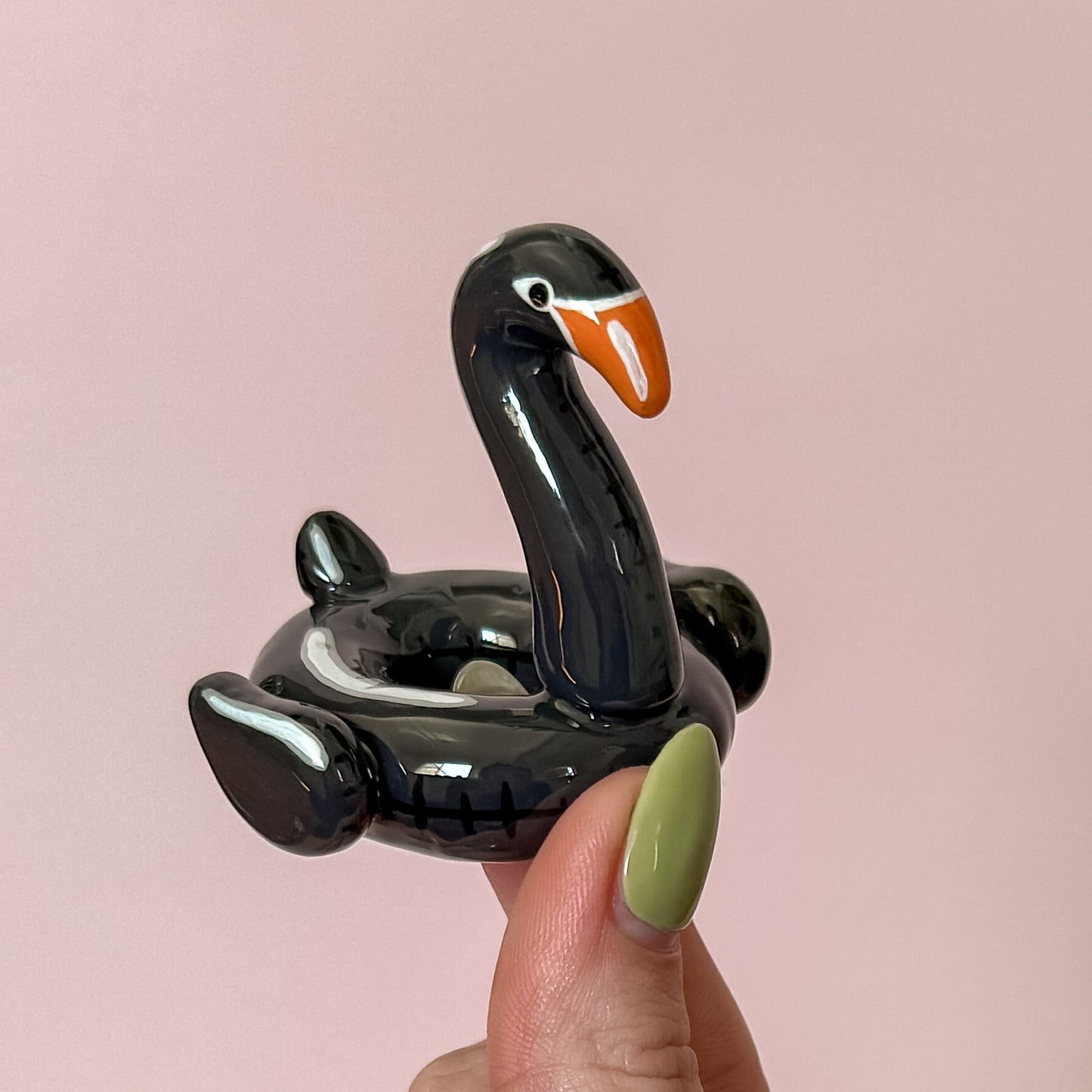 Black Swan Pool Floatie Ring Holder