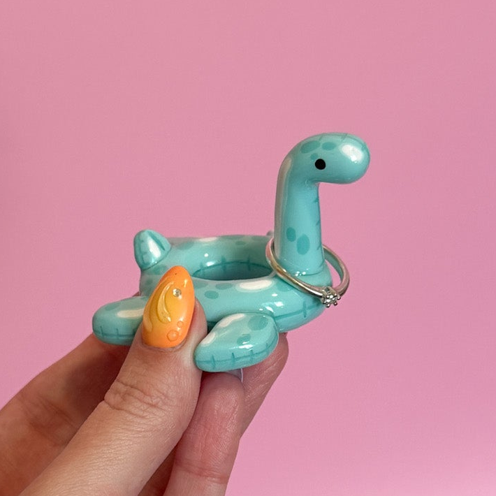 Nessie Pool Floatie Ring Holder