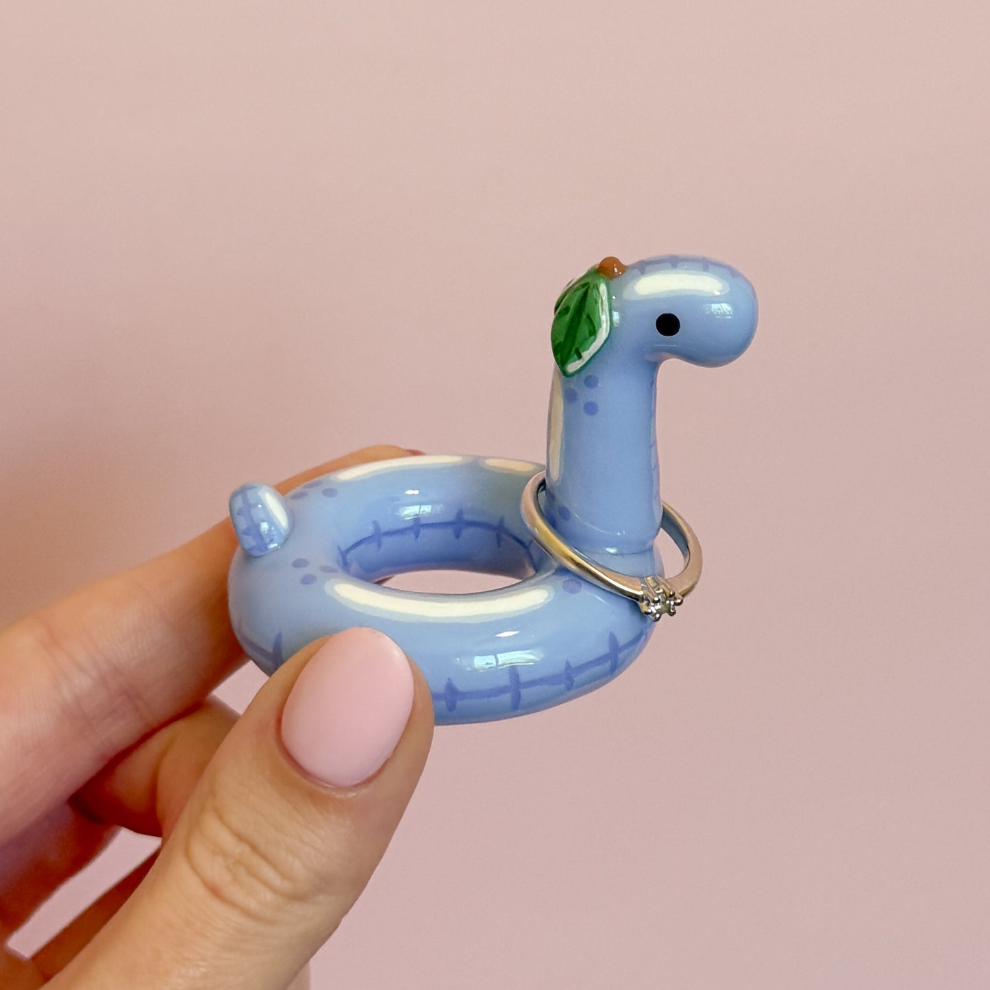 Blueberry Dino Pool Floatie Ring Holder