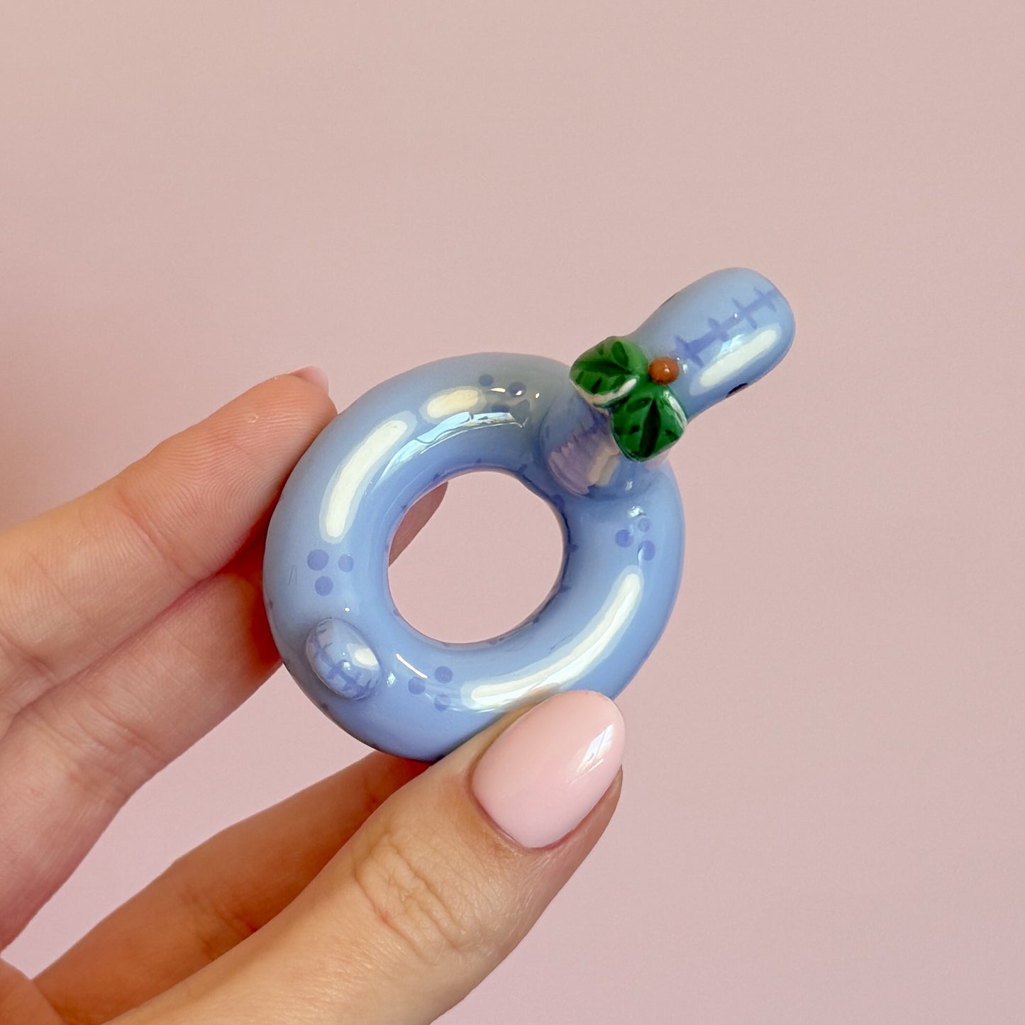 Blueberry Dino Pool Floatie Ring Holder