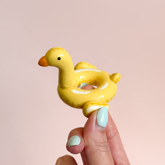 Duck Pool Floatie Ring Holder